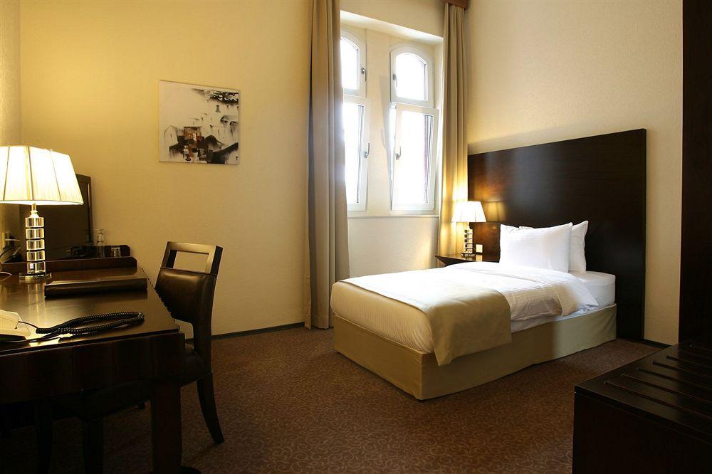 Grand Palace Hotel Hannover Exteriör bild