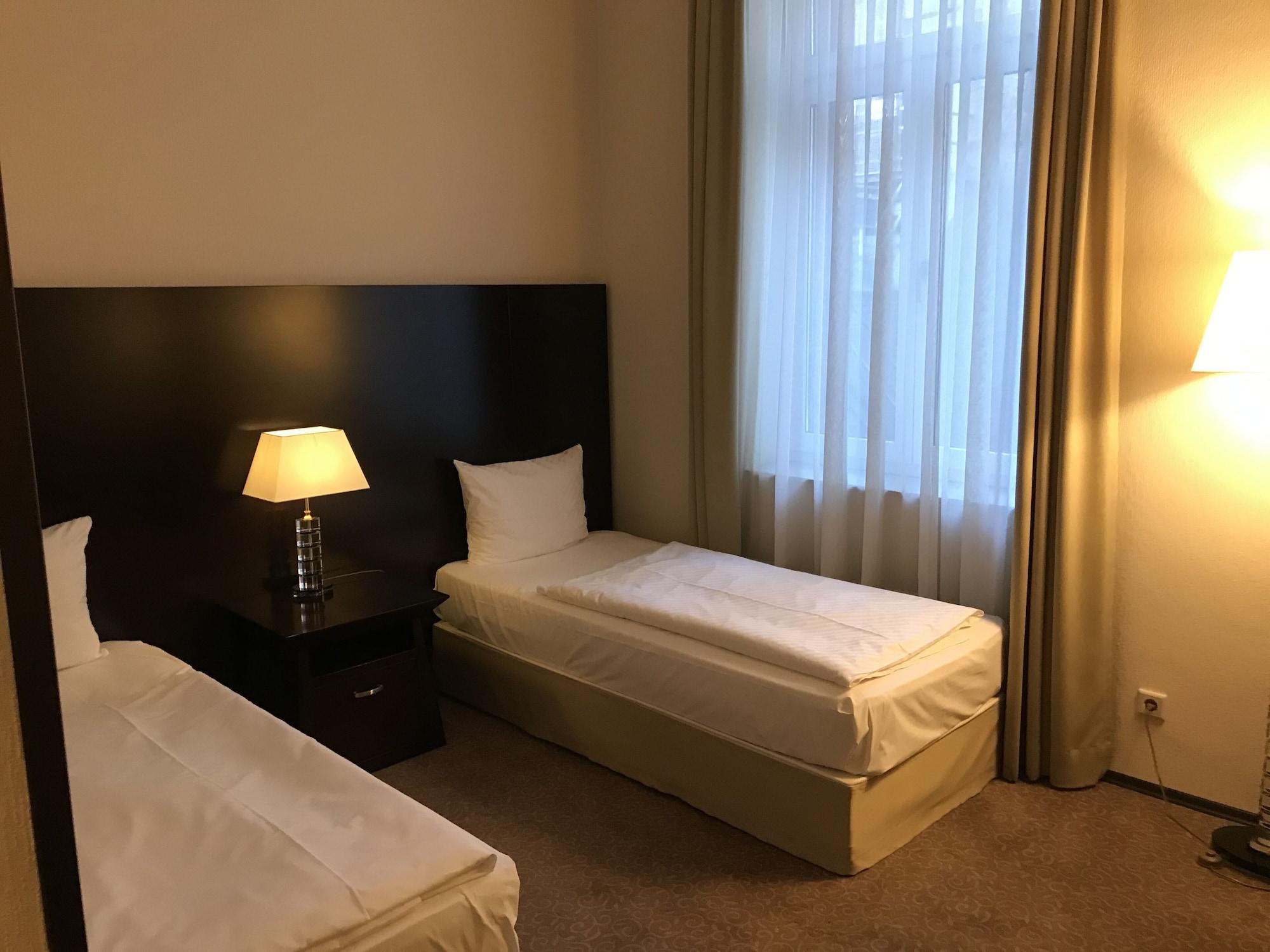 Grand Palace Hotel Hannover Exteriör bild