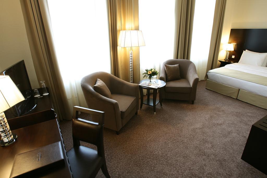 Grand Palace Hotel Hannover Exteriör bild